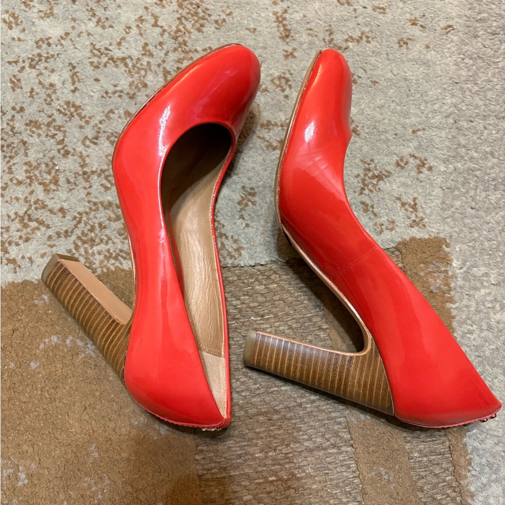Authentic Women's Shoes by Coach - Picture 7 of 14